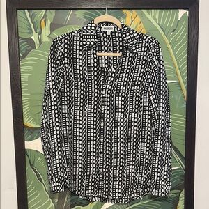 Express Black and White Button Down Shirt LOVE Pattern